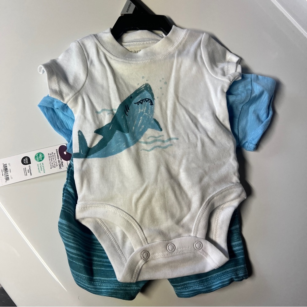 3/$25 Carter’s newborn baby boy